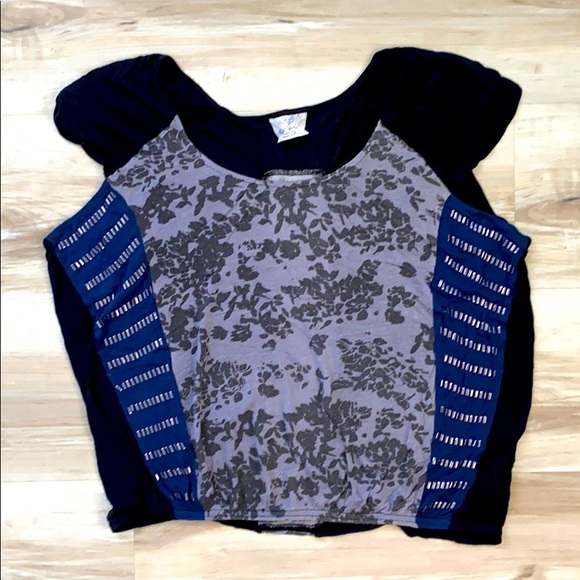 ❤️ Free People Top with Bead Detail - Picture 5 of 8